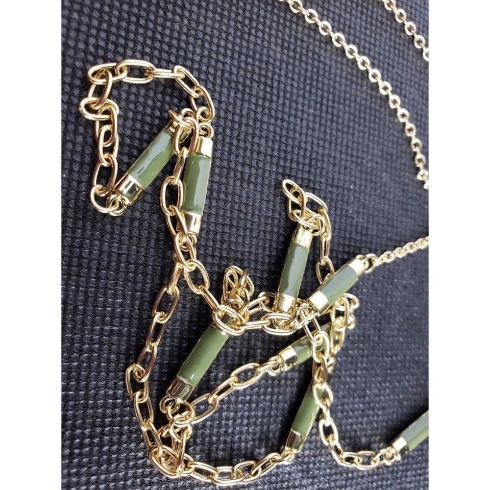 Laura Ashley green bar Chain Necklace - Picture 3 of 5